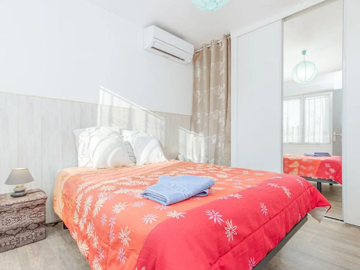 Apartment Sant Maurici By Interhome エンプリアブラバ