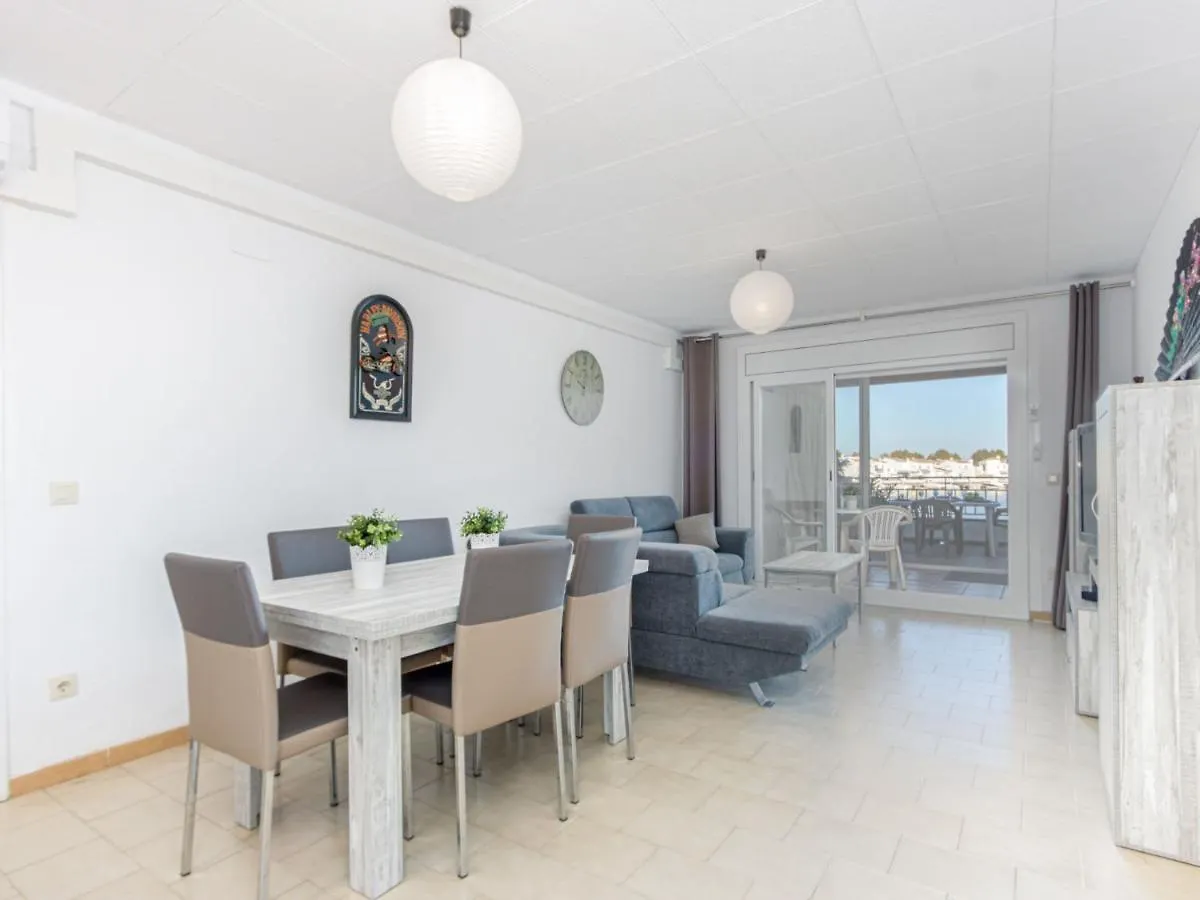 Apartment Sant Maurici By Interhome エンプリアブラバ